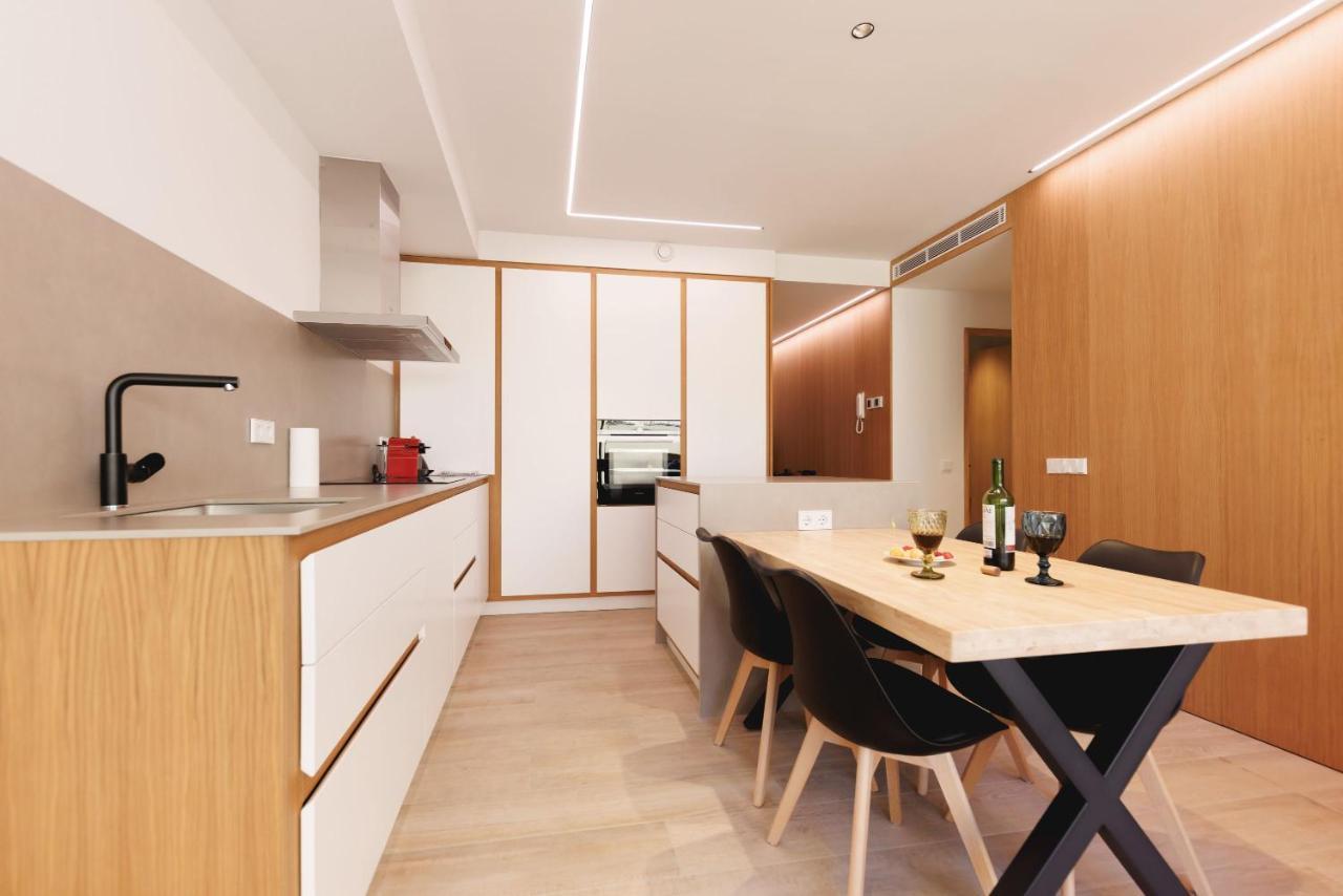 ז'ירונה Bravissimo Centre, Modern 2-Bedroom Apartment מראה חיצוני תמונה