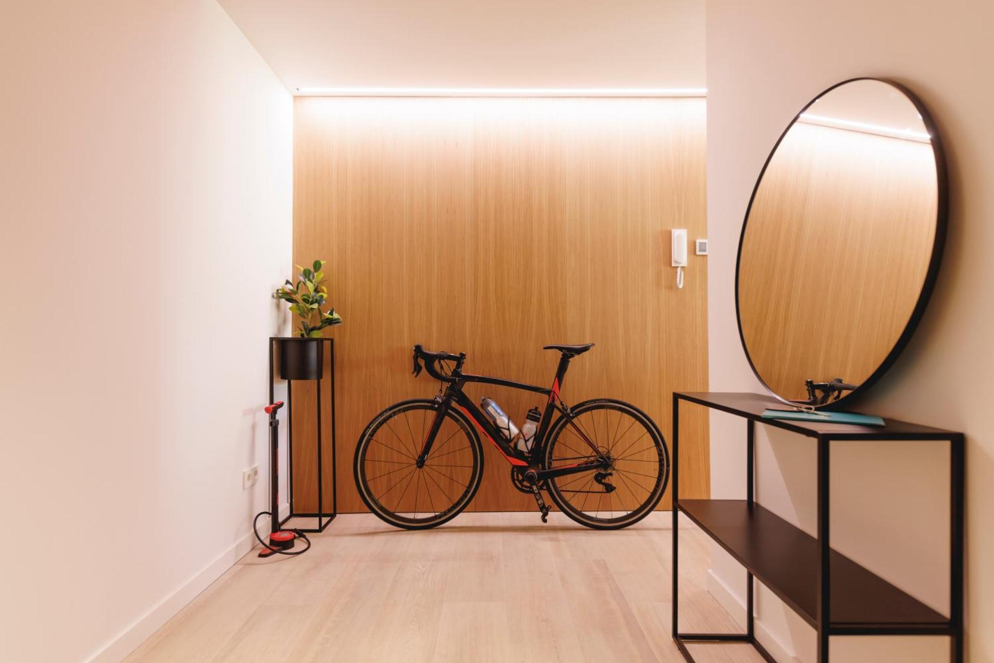 ז'ירונה Bravissimo Centre, Modern 2-Bedroom Apartment מראה חיצוני תמונה